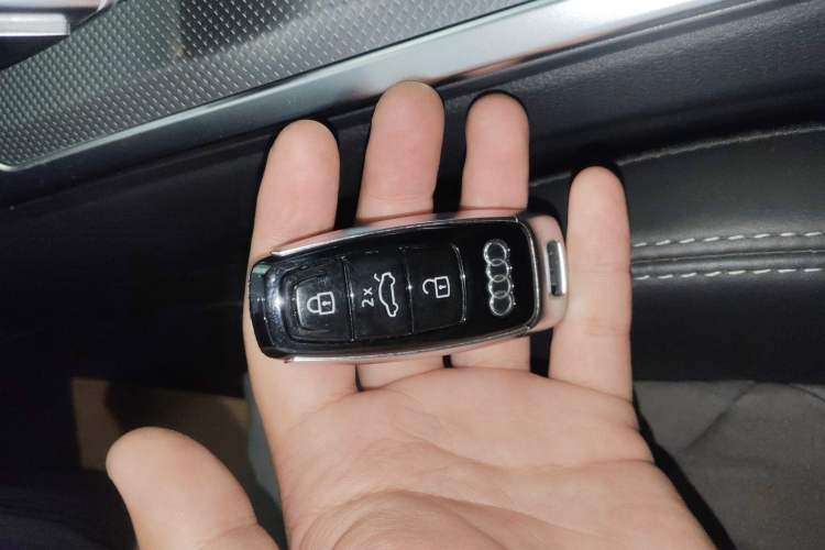 Used Audi A6L 2019 45 TFSI Prestige Dynamic Edition Vehicle Key