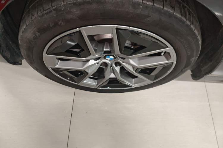 Used BMW 5 Series 2024 530Li Leading Luxury Package
