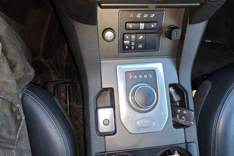 Used Land Rover Discovery 2014 3.0 SC V6 SE