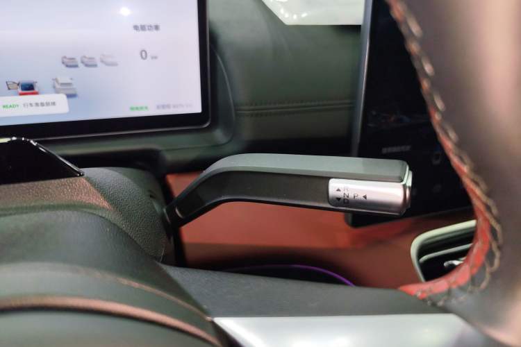 Used Chery Fulwin A9L 2025 Model, Four-Wheel Drive High-Energy Peak Edition