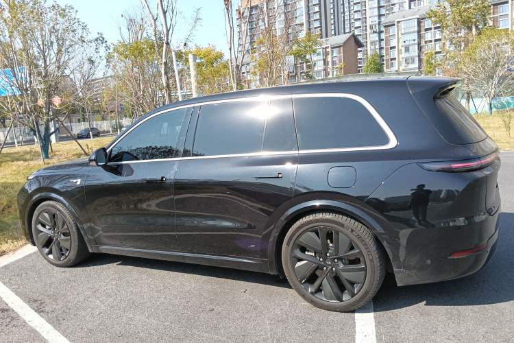 Used Li Auto L9 2022 Max model
