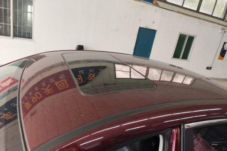 Used FORTHING Joyear S50 2017 1.5L Manual Luxury Model Roof