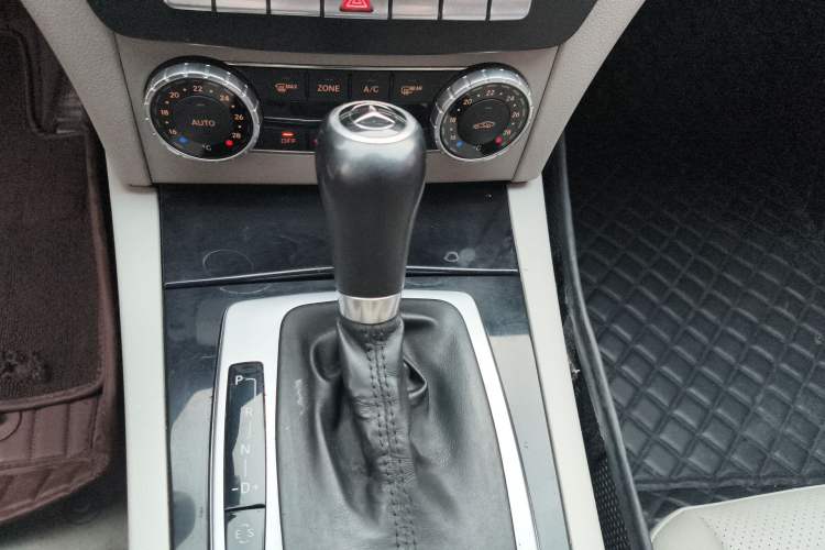 Used Mercedes-Benz C-Class 2013 C 180 Classic Grand Edition