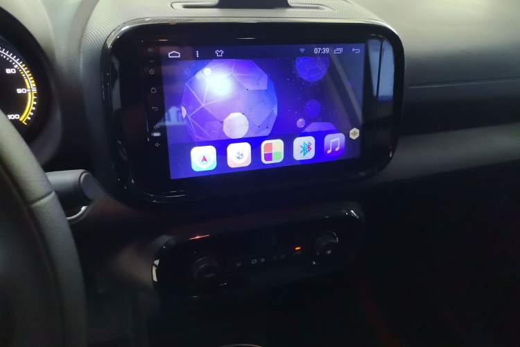 Used Roewe Clever 2022 311km QiQi BoBo Edition
