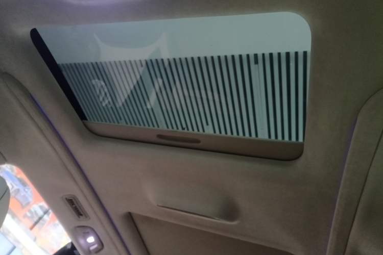 Used VOYAH Dream 2024 EV Long-Range Flagship Edition
