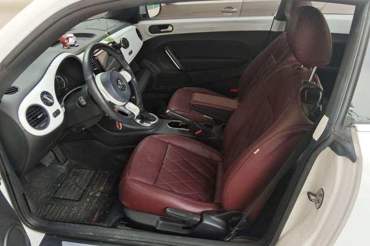 Used Volkswagen Beetle 2014 1.4TSI Fashion Edition
