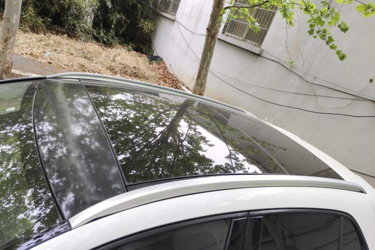 Used Mercedes-Benz GLA 2016 GLA 200 Fashion Model Roof