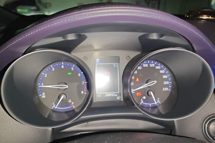 Used Toyota IZOA 2018 2.0L Yichi Version China VI Standard