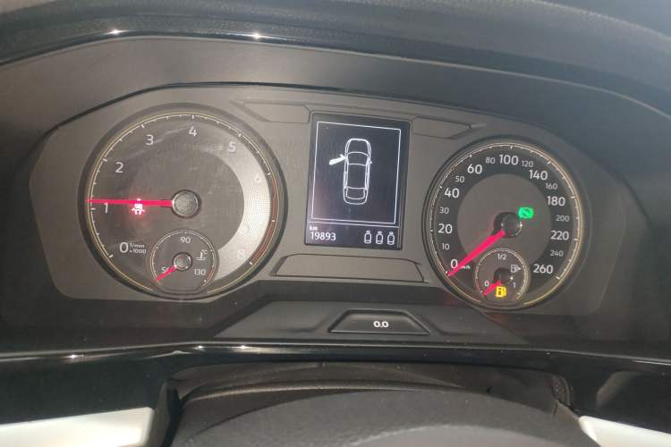 Used Volkswagen Lavida 2019 1.5L Automatic Comfort Edition China VI Standard Instrument Cluster