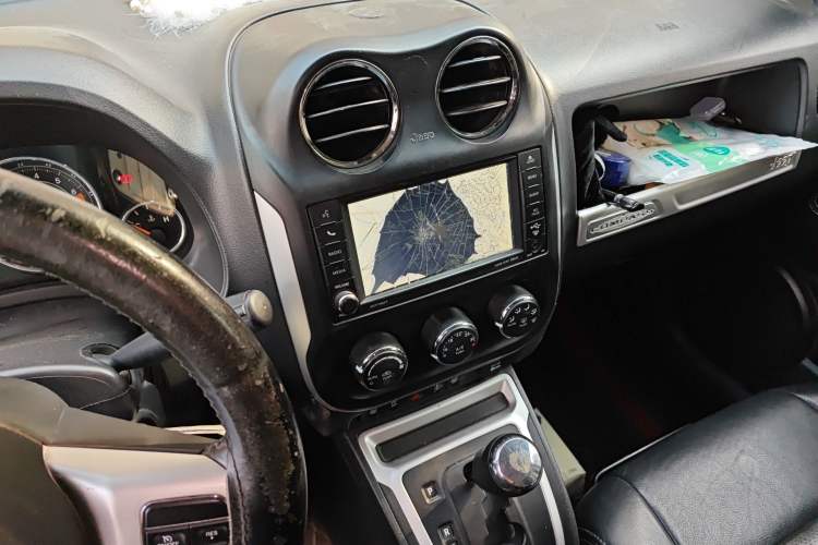 Used Jeep Compass 2014 Revised Version 2.0L Two-Wheel Drive Elite Edition
