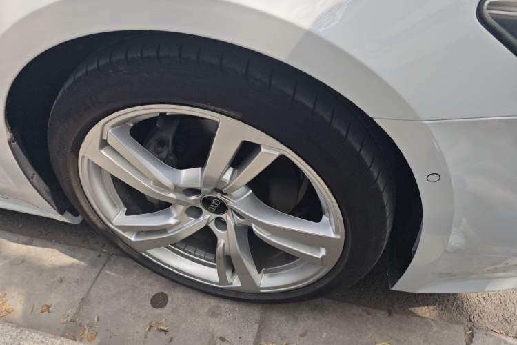 Used Audi A7L 2022 45 TFSI quattro S-line Visionary Crystal Package
