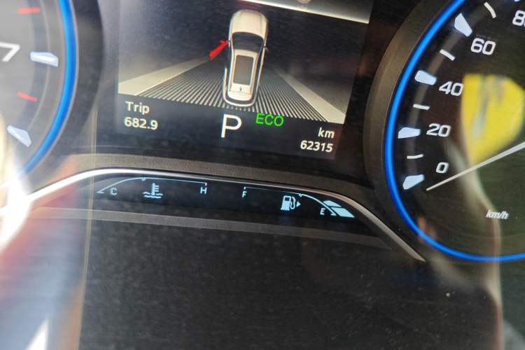 Used GAC Trumpchi GS5 2019 235T Automatic Elite Edition Odometer Close Up