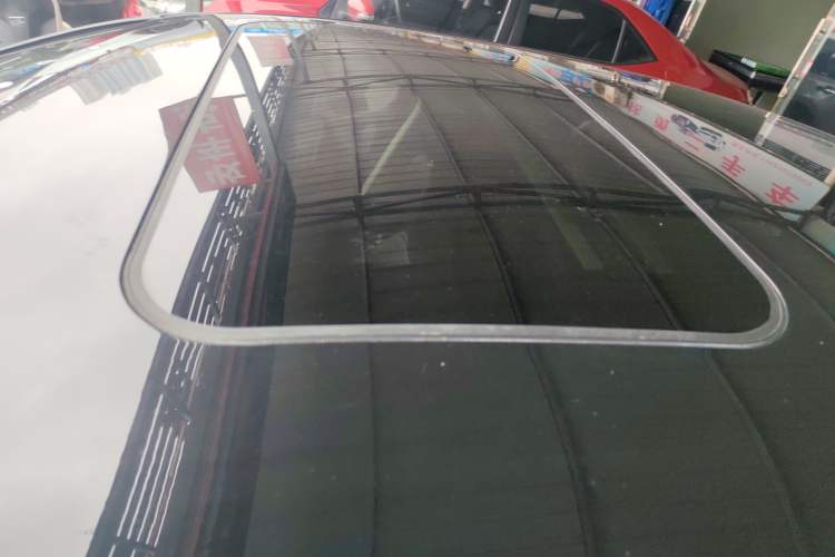 Used Volkswagen Magotan 2016 1.8TSI Luxury Comfort Model
