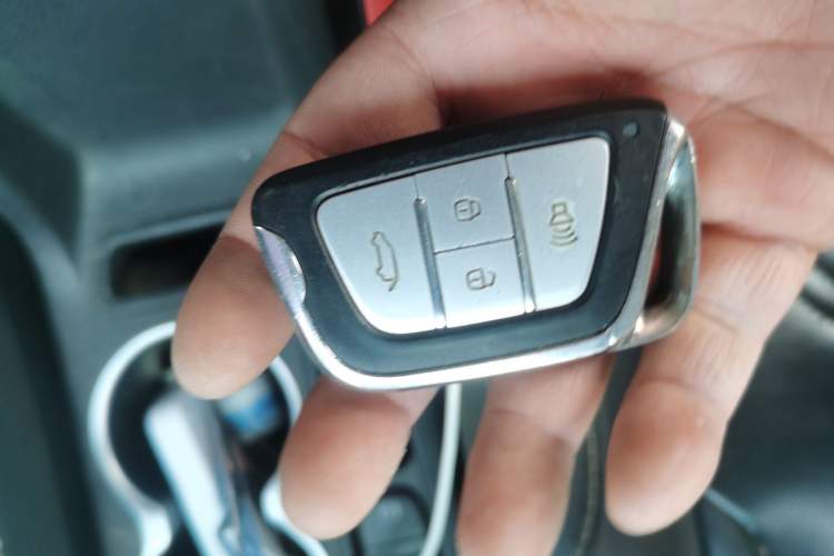 Used JAC Group iEVS4 2019 Luxury Smart Edition