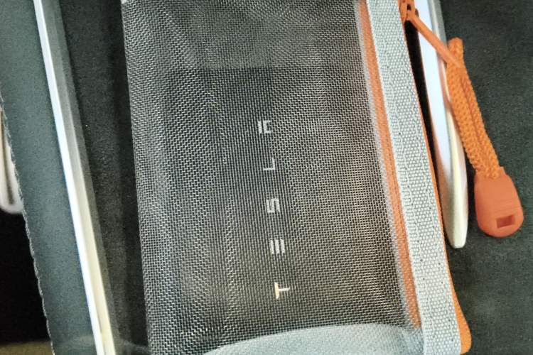 Used Tesla Model Y L 2025 Model Long-Range All-Wheel-Drive Version