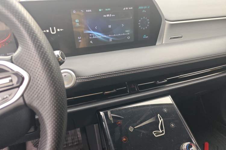 Used NETA U 2022 Zhi 400 Lithium-Nickel-Manganese-Cobalt Energy System
