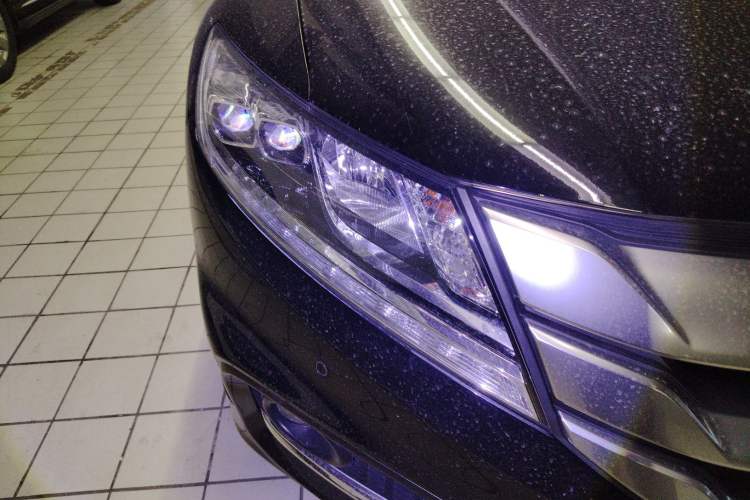 Used Honda Crosstour 2014 2.4L Luxury Edition
