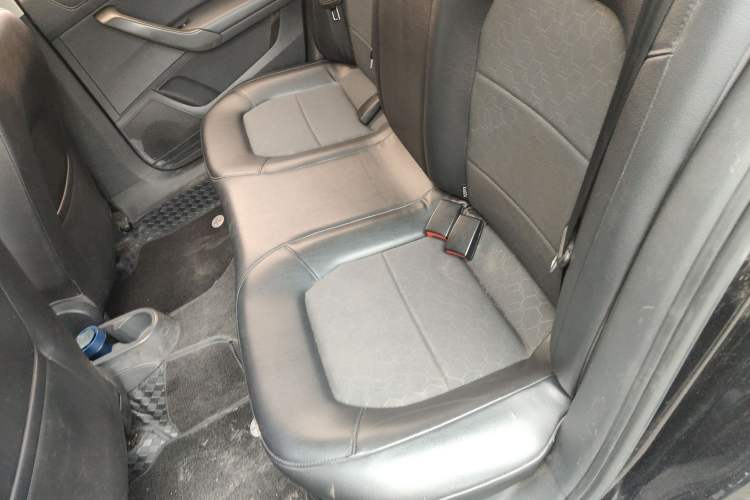 Used Volkswagen Santana 2015 1.6L Automatic Comfort Edition Left Rear Seat