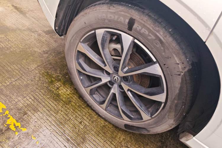 Used CHANGAN UNI-Z New Energy 2024 Blue Whale Smart Electric iDD 125km Excellence Model Right Rear Wheel Hub