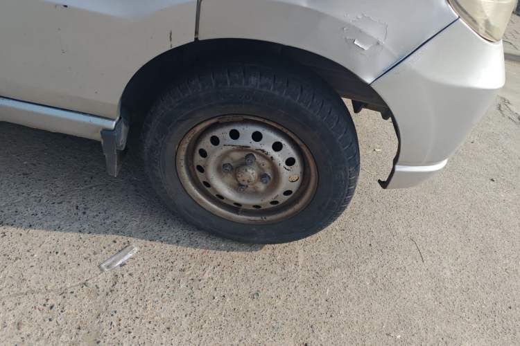 Used Wuling Zhiguang 2010 1.0L New Version Practical Edition with Short Body
