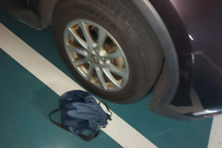 Used Buick Envision 2017 20T Two-Wheel Drive Luxury Model
