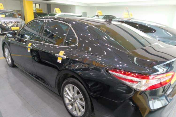 Used Toyota Camry 2023 Dual-Motor 2.5 HGVP Leading Edition Exterior 2