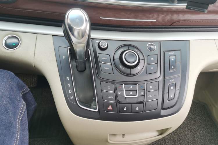 Used Buick GL8 2017 25S Luxury Version China V Standard