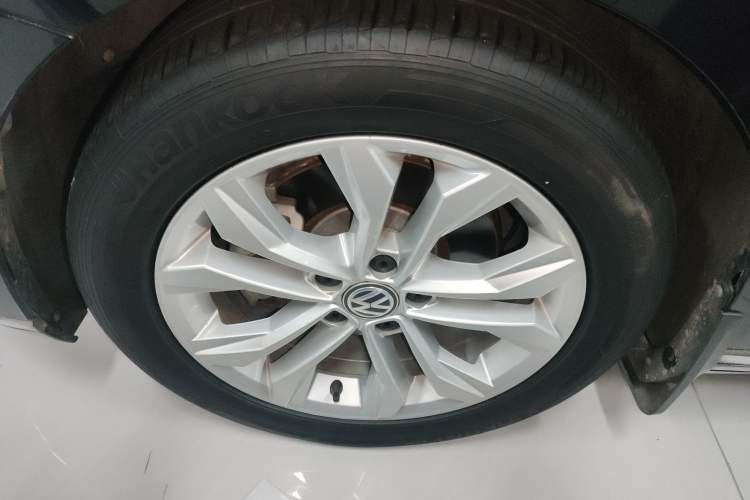 Used Volkswagen Magotan 2018 Facelift 380TSI DSG Luxury Version
