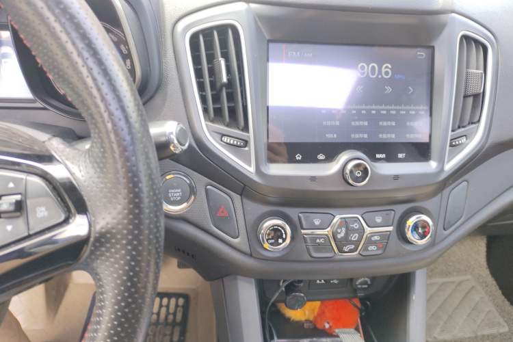 Used Chery Tiggo 5 2016 2.0L CVT Jiayue Edition
