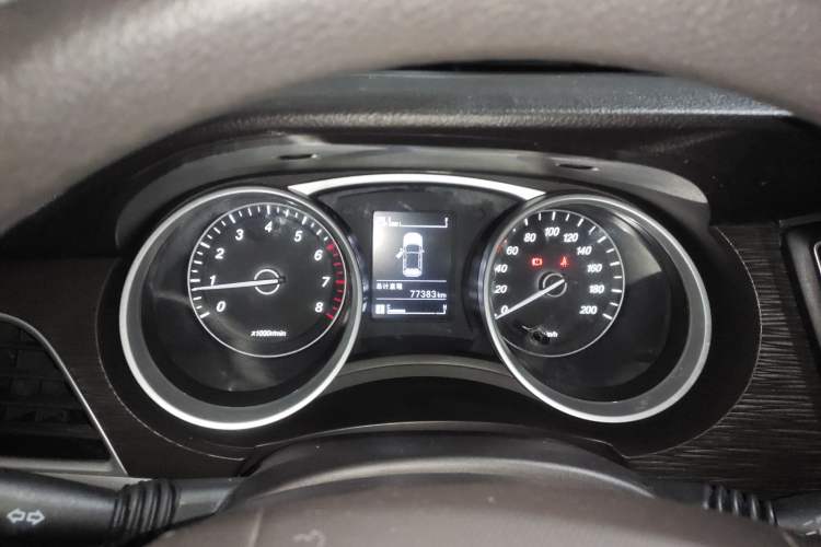 Used Baojun 730 2016 Revised 1.5L Manual Standard Version 7 Seats China V Emission Standard