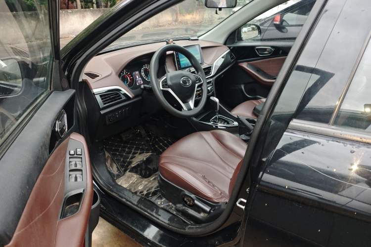 Used Soueast A5 Wing Dance 2019 1.5L CVT Luxury Edition China V Standard
