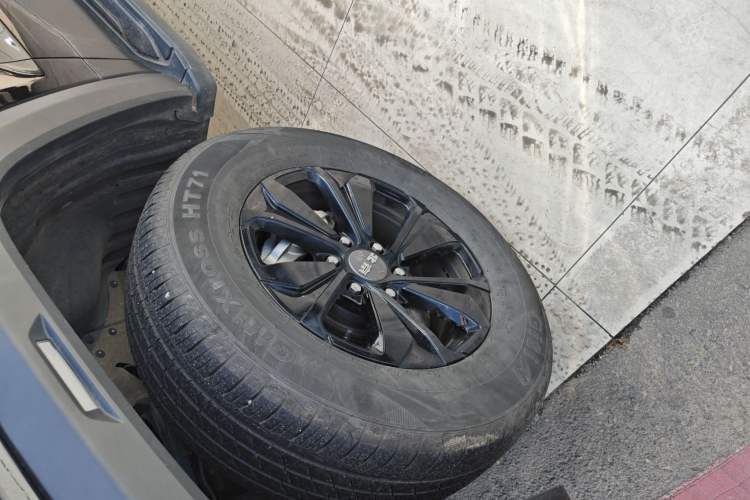 Used BAIC Off-Road BJ40 2024 2.0T All-New Urban Hunter Edition Ultimate Version
