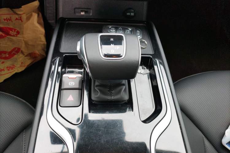 Used Hongqi E-QM5 2024 500km Range Edition Gear Lever