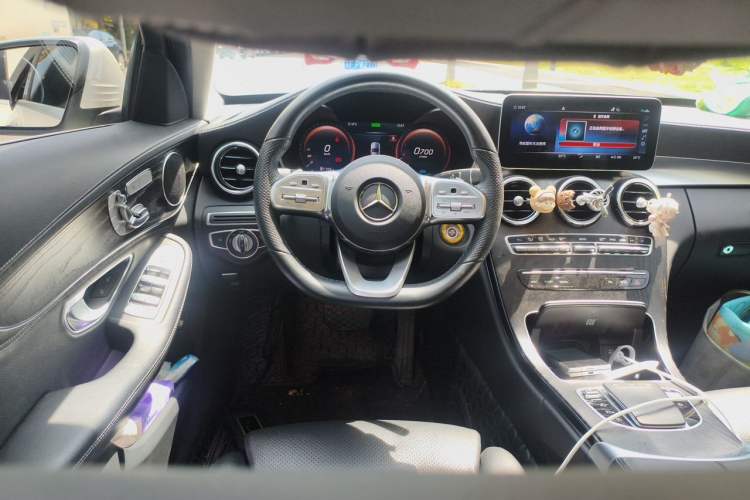 Used Mercedes-Benz C-Class 2020 Restyled C 260 L Sport Edition Steering Wheel