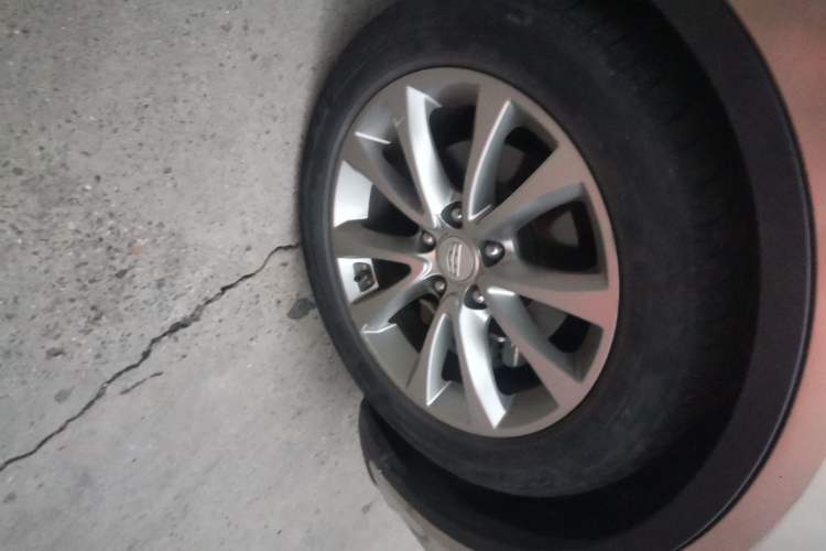 Used Geely Auto Emgrand GS 2016 Elegant Edition 1.3T Manual LingShang Model
