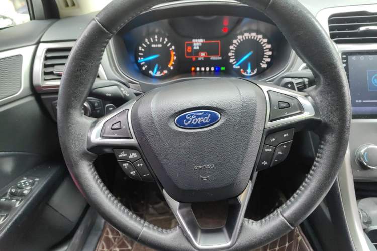 Used Ford Mondeo 2017 Facelifted EcoBoost 180 Fashion Edition Steering Wheel