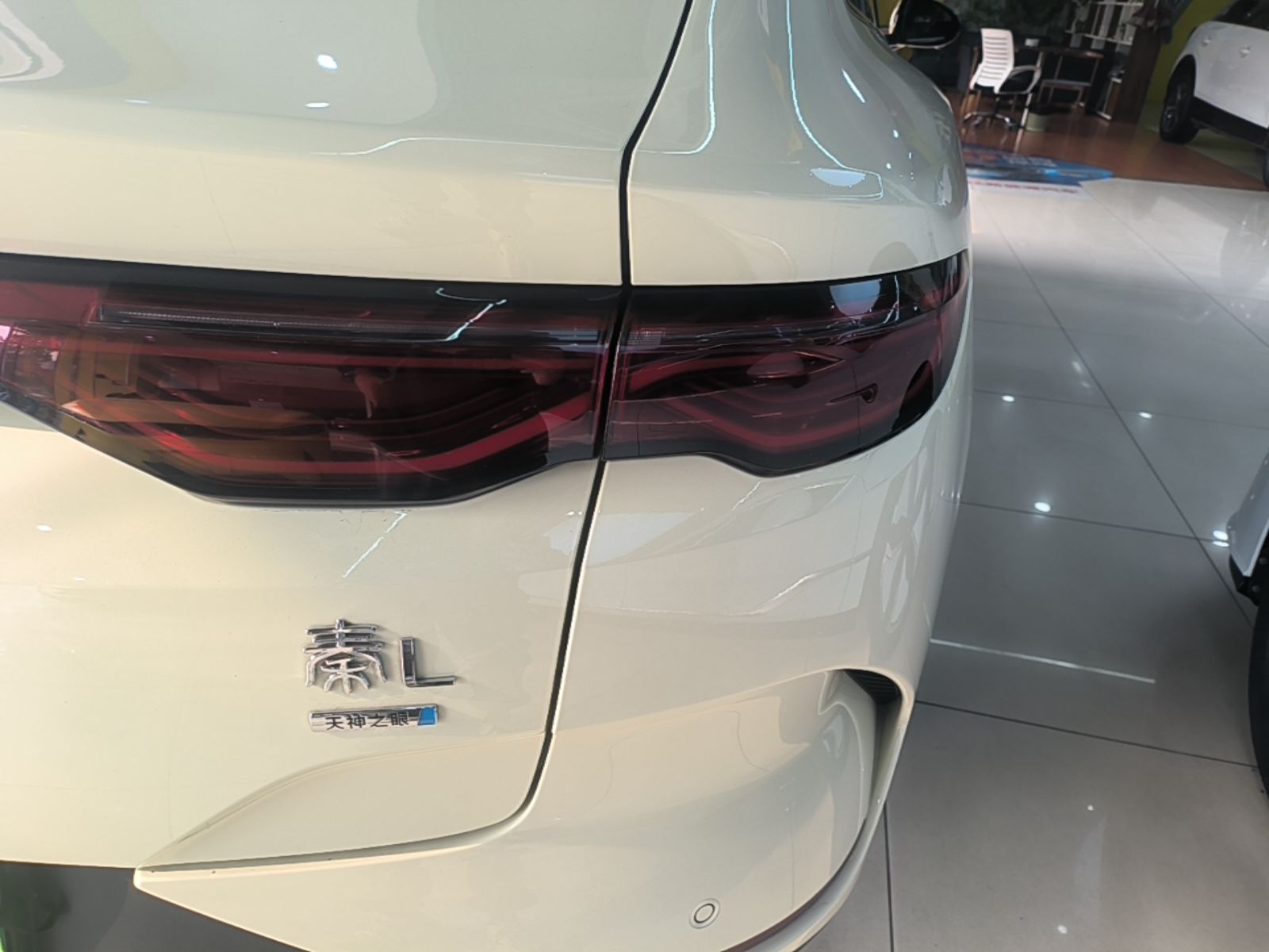 BYD Qin L 2025 EV 545KM Cloud Suspension Edition — снимка 9
