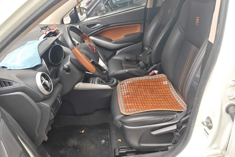 Used BYD Yuan 2016 1.5L Manual Comfort Model