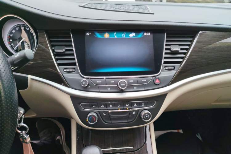 Used Buick Verano 2019 Sedan 15S Automatic Leading Model
