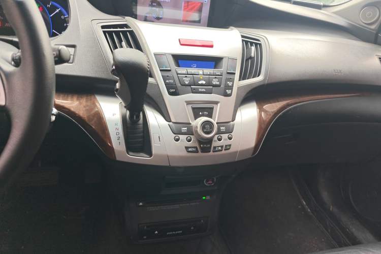 Used Honda Odyssey 2013 2.4L Luxury Edition
