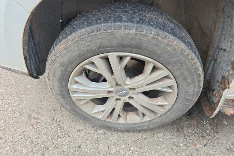 Used Chery Tiggo 3 2020 Million Global Edition 1.5L Manual Fashion Model