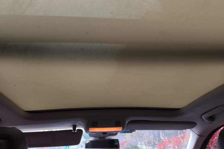 Used Volkswagen Touareg 2015 3.0 TSI Luxury Model Headliner