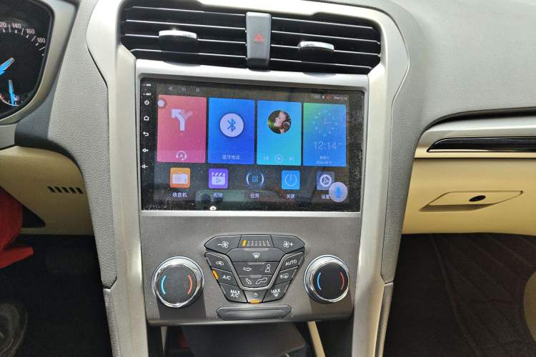 Used Ford Mondeo 2013 1.5L GTDi180 Fashion Edition Audio And AC Panel