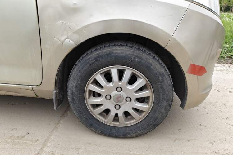 Used Wuling Rongguang V 2016 1.5L Standard Version
