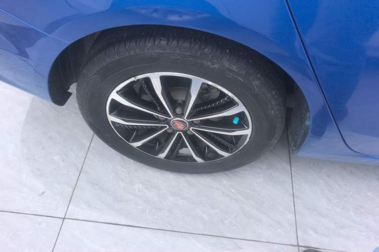 Used Roewe i5 2020 1.5L Automatic 4G Connect Luxury Flagship Edition
