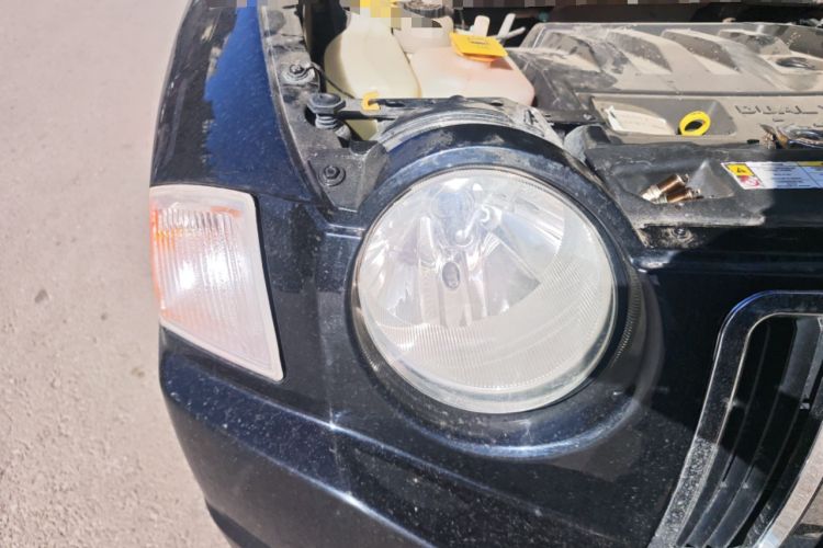 Used Jeep Compass 2010 2.4L four-wheel drive sport version