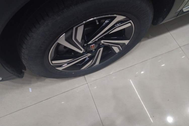 Used Hongqi HS5 2022 Revised Version 2.0T Smart Connect Flagship Edition