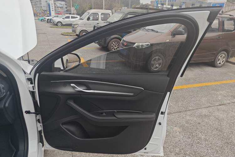 Used BYD Destroyer 05 2024 HONOR Edition DM-i 120KM Prestige Model