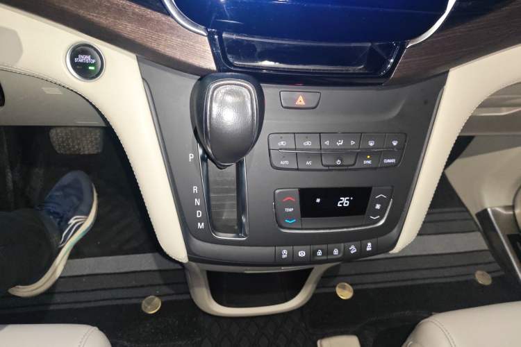 Used Buick GL8 2018 ES 28T Comfort Model China VI Standard
