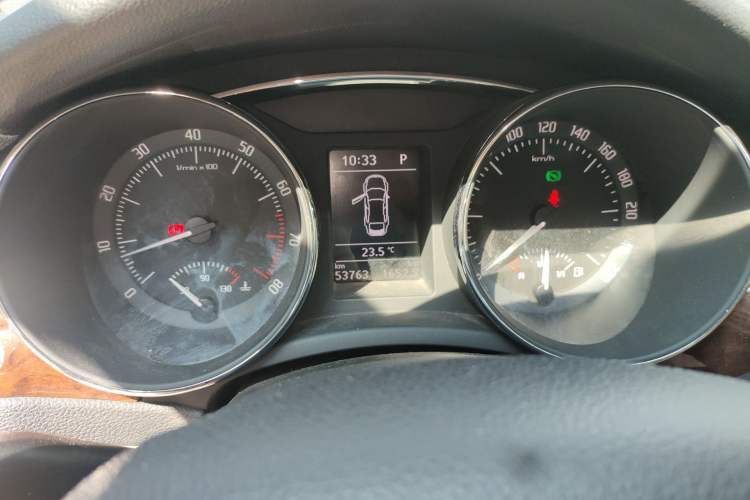 Used Skoda Superb 2013 1.8TSI Automatic Yashi Edition
